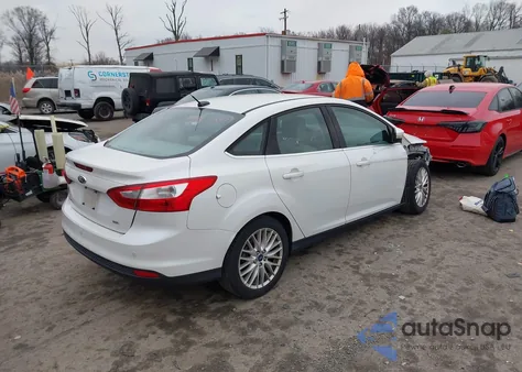2012 Ford Focus Sel z USA, uszkodzony, nr VIN 1FAHP3H26CL230480